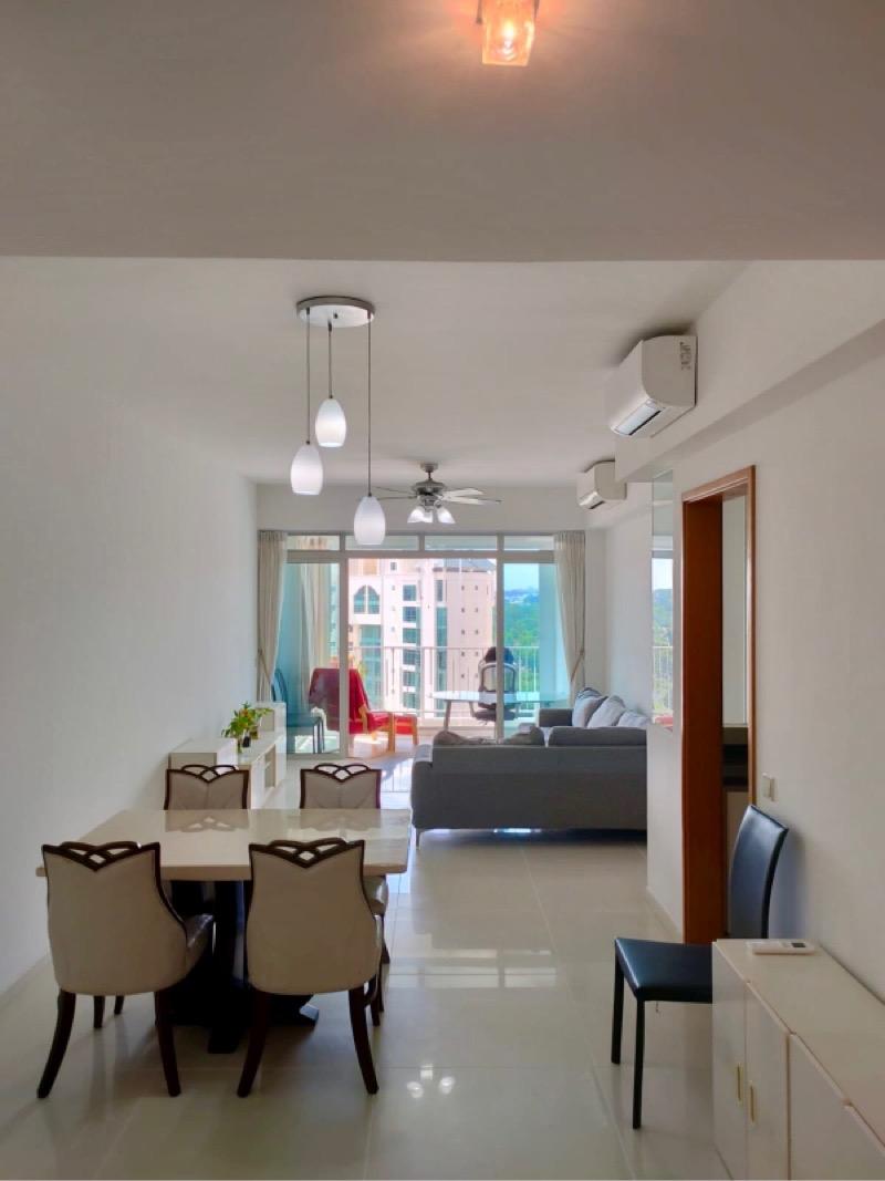 Prop-GPT: Condominium: D03  The Metropolitan Condominium