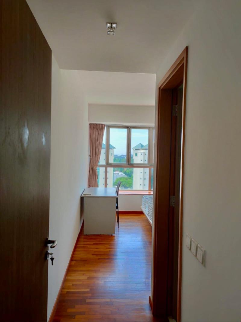 Condominium for Rent, The Metropolitan Condominium Condominium For Rent, $7,700, 3 Bed 3 Bath 1,356 sqft $5.68 psf, SGD 7,700 | 99-year Leasehold
