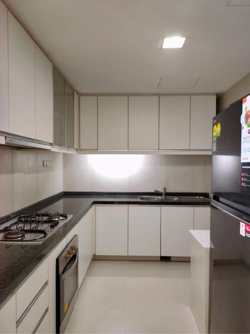 Condominium for Rent, The Metropolitan Condominium Condominium For Rent, $7,700, 3 Bed 3 Bath 1,356 sqft $5.68 psf, SGD 7,700 | 99-year Leasehold