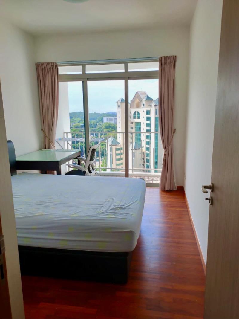 Condominium for Rent, The Metropolitan Condominium Condominium For Rent, $7,700, 3 Bed 3 Bath 1,356 sqft $5.68 psf, SGD 7,700 | 99-year Leasehold