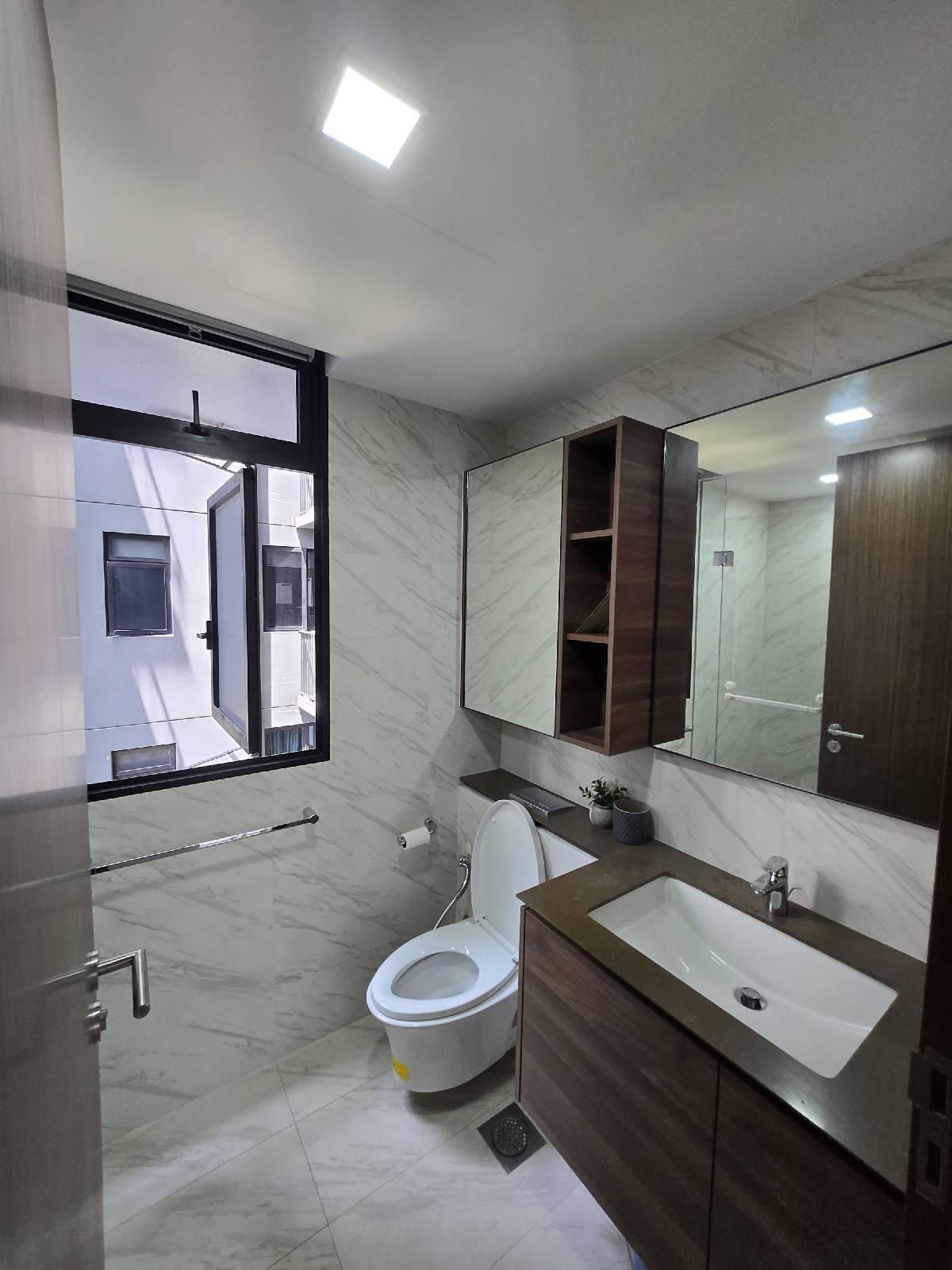 Condominium for Rent, Le Quest Condominium For Rent, $4,499, 3 Bed 2 Bath 883 sqft $5.10 psf, SGD 4,499 | 99-year Leasehold