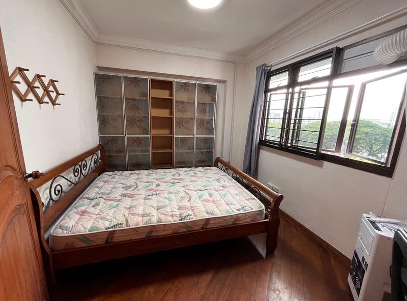 Prop-GPT: HDB Apartment: D04 Telok Blangah 106B Depot Road