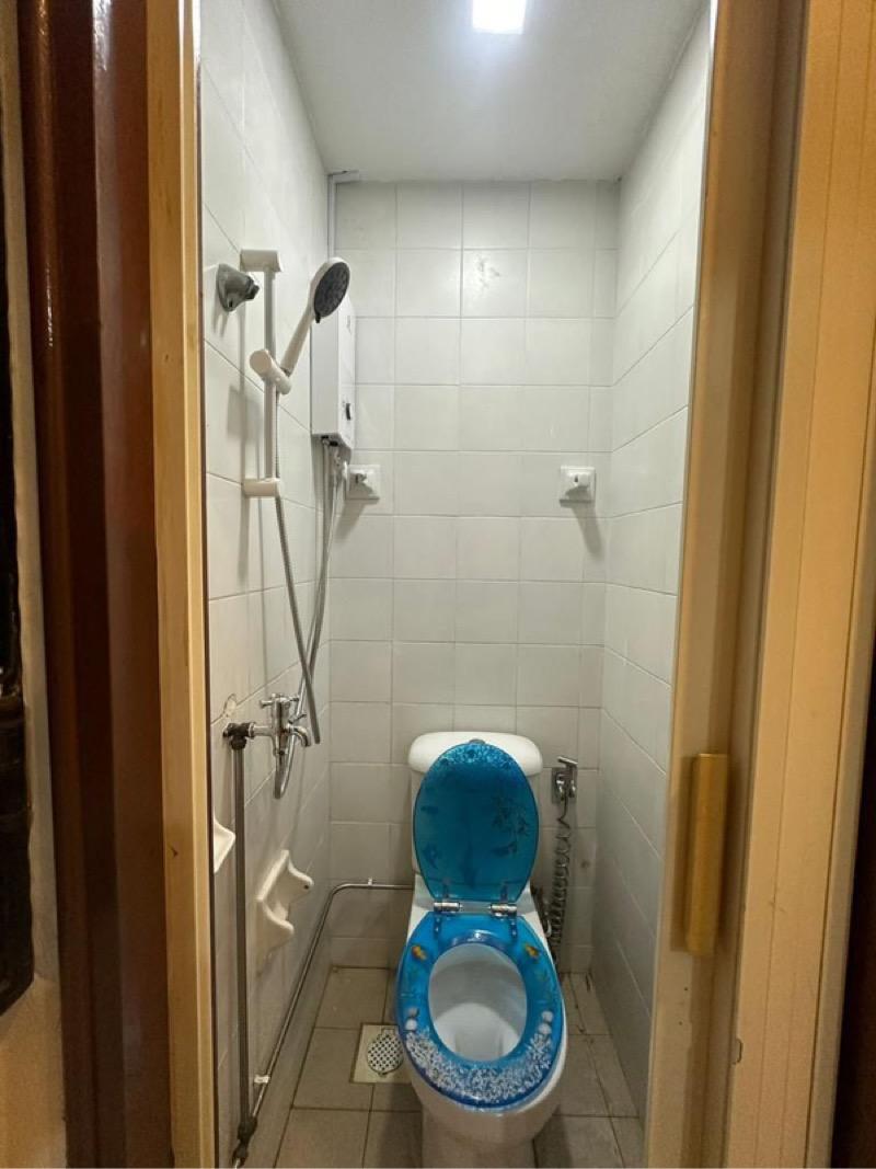 Kew Residencia Terraced House Room Rental, $968, 1 Bed 1 Bath 160 sqft $6.05 psf