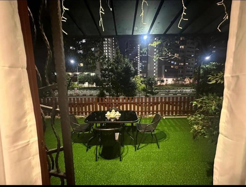 Kew Residencia Terraced House Room Rental, $968, 1 Bed 1 Bath 160 sqft $6.05 psf