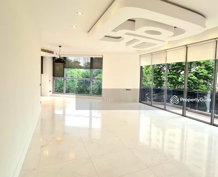 Prop-GPT: Condominium: D09 Cairnhill The Tate Residences