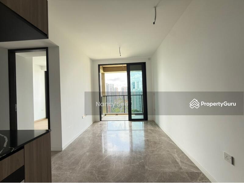 Condominium for Rent, Irwell Hill Residences, SGD 5,000 | 99-year lease