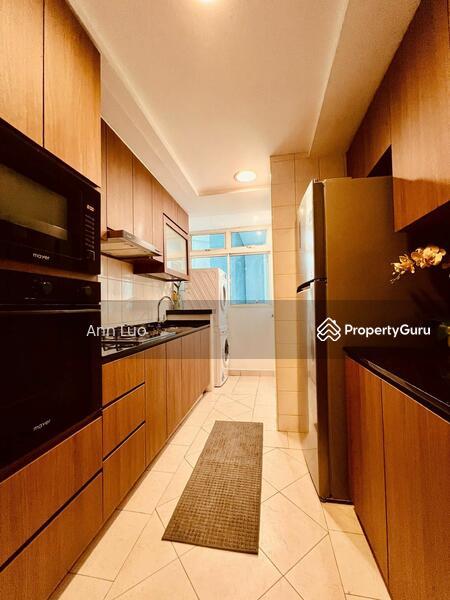 Apartment for Rent, Burlington Square, SGD 6,500 | 99-year lease