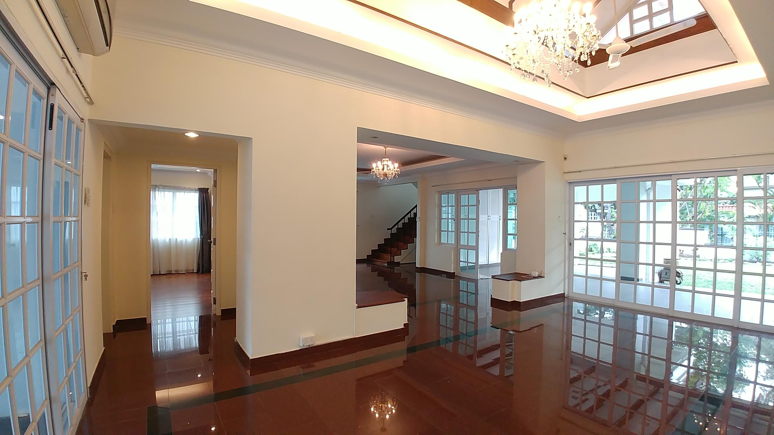 Bungalow for Rent, Hilltop Charming Bungalow with Pool, Mount Sinai, Vacant, Accessible!, SGD 17,500 | 999-year lease