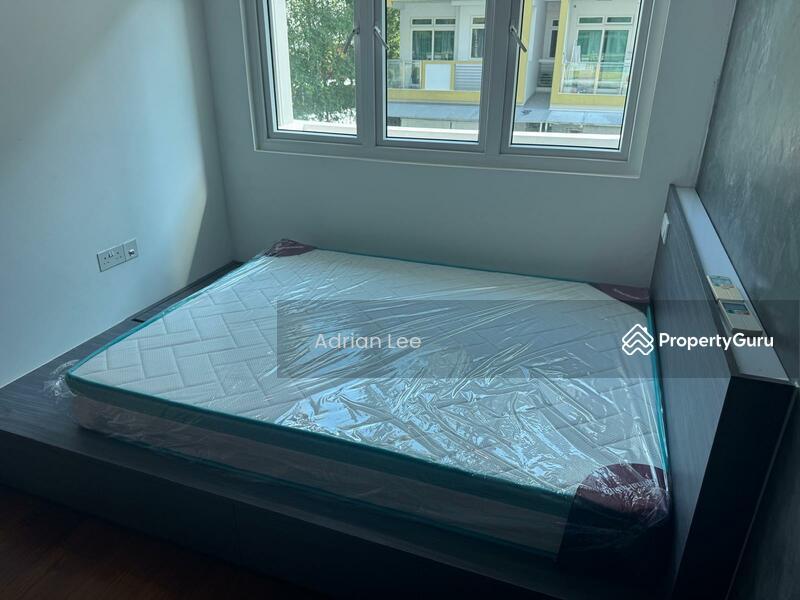 Condominium for Rent: D25, 737794