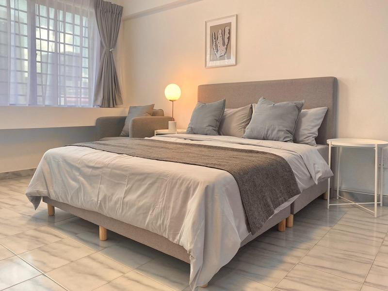 Apartment for Rent, People's Park Complex Apartment Room Rental, $1,900, 1 Bed 1 Bath 220 sqft $8.64 psf, SGD 1,900