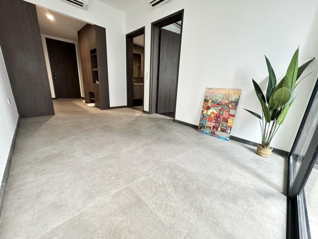 Prop-GPT: Condominium: D07  Midtown Modern