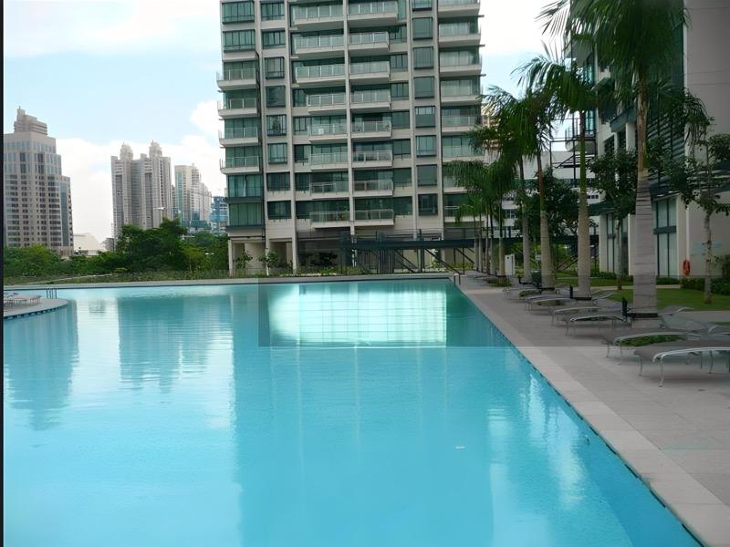 Rivergate Condominium For Rent, $10,700, 3 Bed 3 Bath 1,496 sqft $7.15 psf