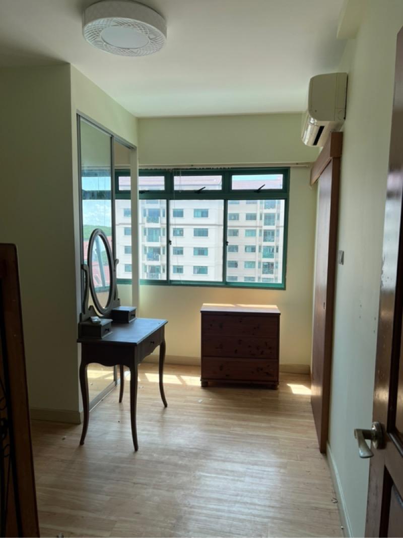 CHANGI COURT Condominium For Rent, $4,400, 3 Bed 3 Bath 1,098 sqft $4.01 psf