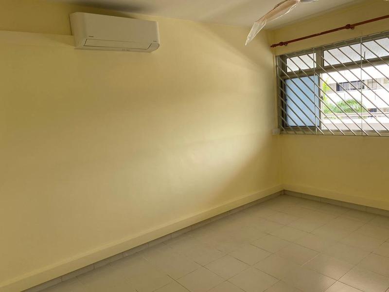124 Simei Street 1 HDB Apartment Room Rental, $1,000, 1 Bed 1 Bath 107 sqft $9.35 psf