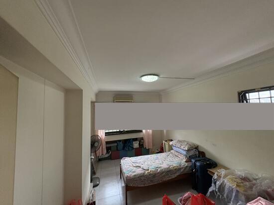736 Woodlands Circle HDB Apartment Room Rental, $799, 1 Bed 1 Bath 200 sqft $4.00 psf