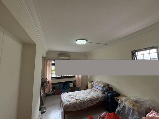 736 Woodlands Circle HDB Apartment Room Rental, $799, 1 Bed 1 Bath 200 sqft $4.00 psf