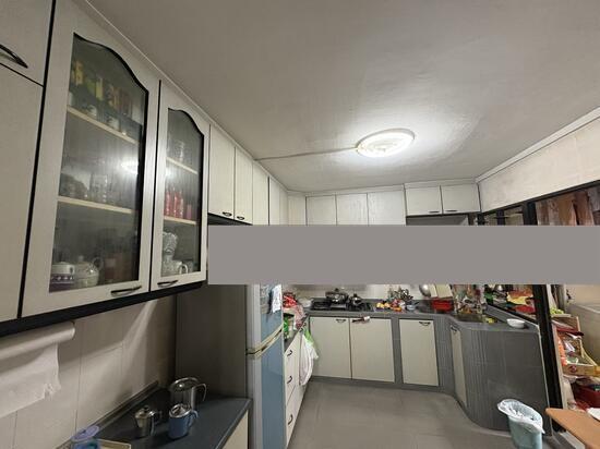736 Woodlands Circle HDB Apartment Room Rental, $799, 1 Bed 1 Bath 200 sqft $4.00 psf