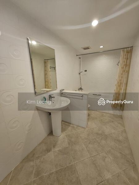 Condominium for Rent, Ridgewood Condominium, SGD 6,000 | 999-year lease