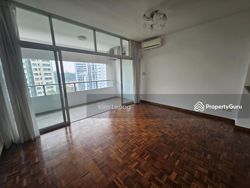 Condominium for Rent, Ridgewood Condominium, SGD 6,000 | 999-year lease