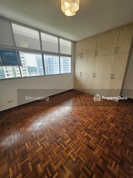 Condominium for Rent, Ridgewood Condominium, SGD 6,000 | 999-year lease