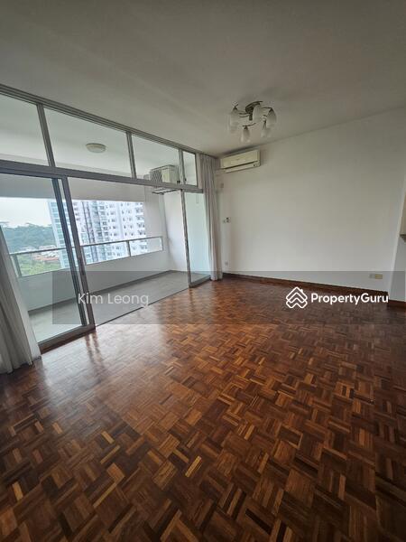 Condominium for Rent, Ridgewood Condominium, SGD 6,000 | 999-year lease