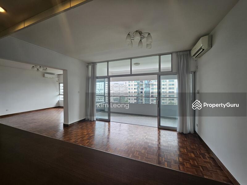 Condominium for Rent, Ridgewood Condominium, SGD 6,000 | 999-year lease