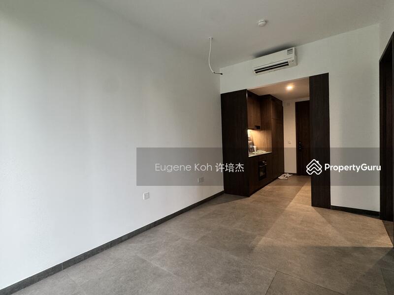 Prop-GPT: Condominium: D07  Midtown Modern