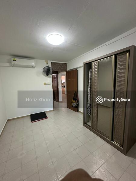 HDB Flat for Rent, 222 Jurong East Street 21, SGD 950 | 99-year lease