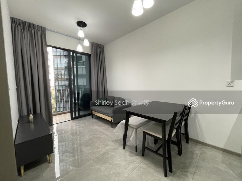 Condominium for Rent: D19, 554343