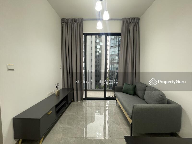 Condominium for Rent: D19, 554343