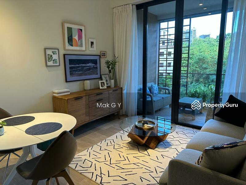 Prop-GPT: Condominium: D10  The Hyde