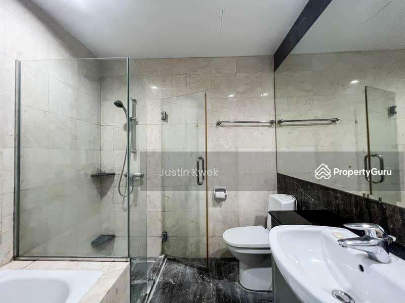 Condominium for Rent: D25, 737934