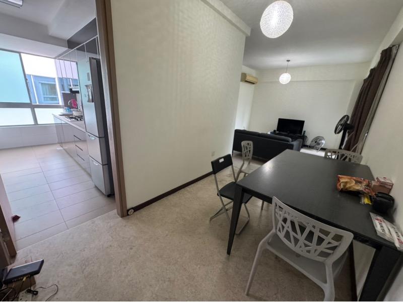 Prop-GPT: Condominium: D09 Cairnhill Mackenzie 88