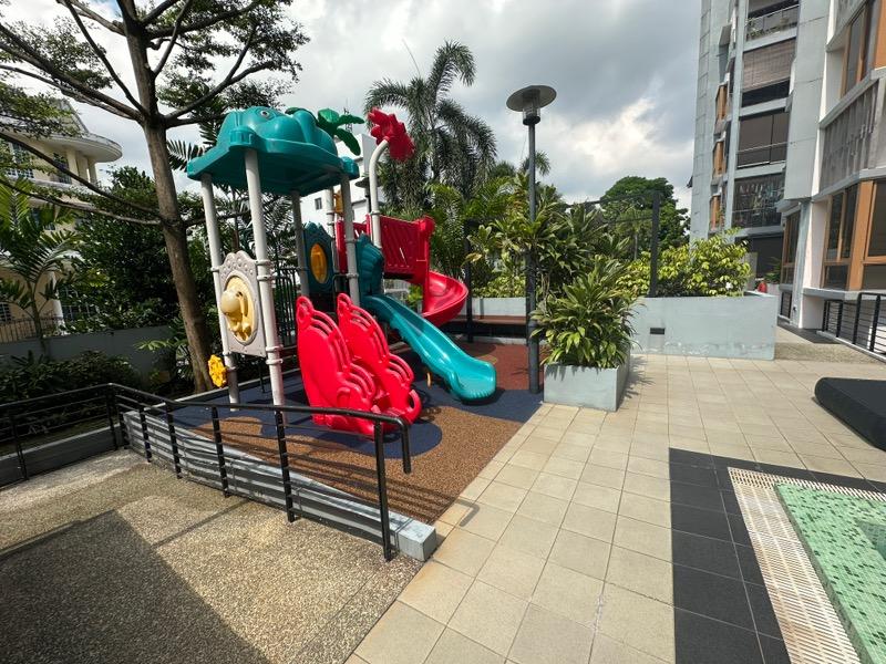 Apartment for Rent, Vanadium Apartment For Rent, $4,500, 3 Bed 2 Bath 1,066 sqft $4.22 psf, SGD 4,500 | Freehold