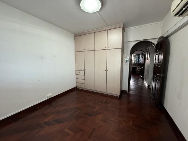 HDB Apartment for Rent, 614 Yishun Street 61 HDB Apartment Room Rental, $850, 1 Bed 3 Bath 150 sqft $5.67 psf, SGD 850 | 99-year Leasehold
