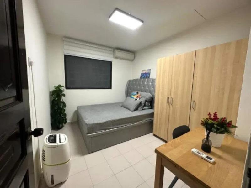 Prop-GPT: Semi-Detached: D23  19 JALAN TUMPU