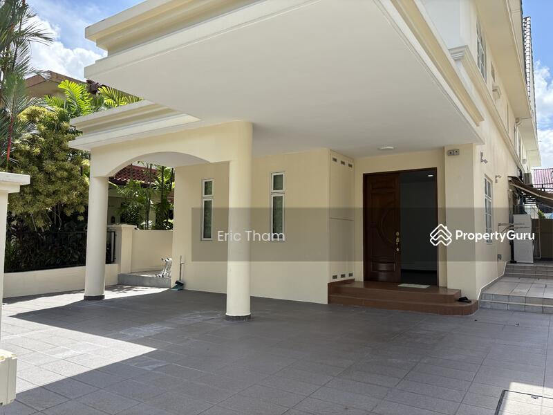 Prop-GPT: Semi-Detached: D10  Queen'S Road