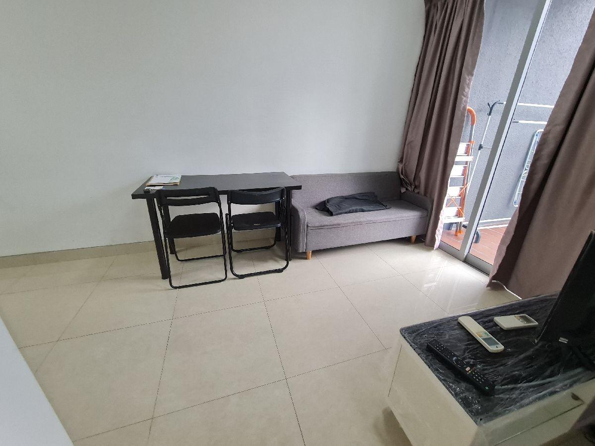 Prop-GPT: Condominium: D14  Centra Heights