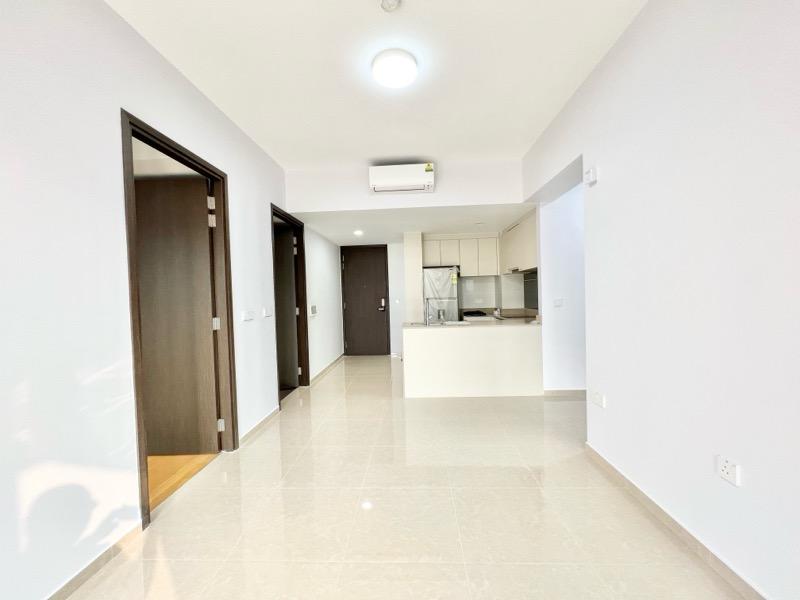 The Gazania Condominium For Rent, $4,000, 2 Bed 1 Bath 700 sqft $5.71 psf