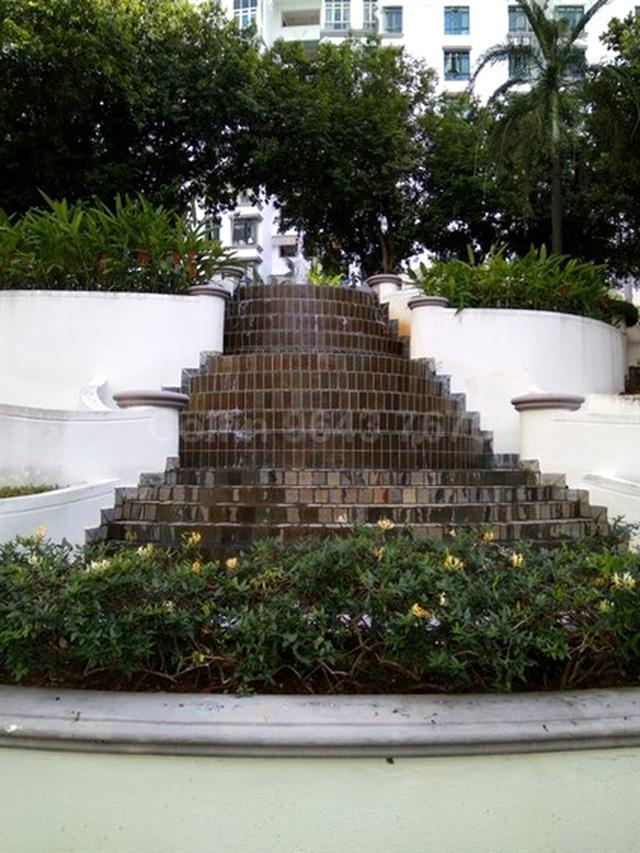 Hillview Green Condominium For Rent, $4,800, 3 Bed 3 Bath 1,249 sqft $3.84 psf