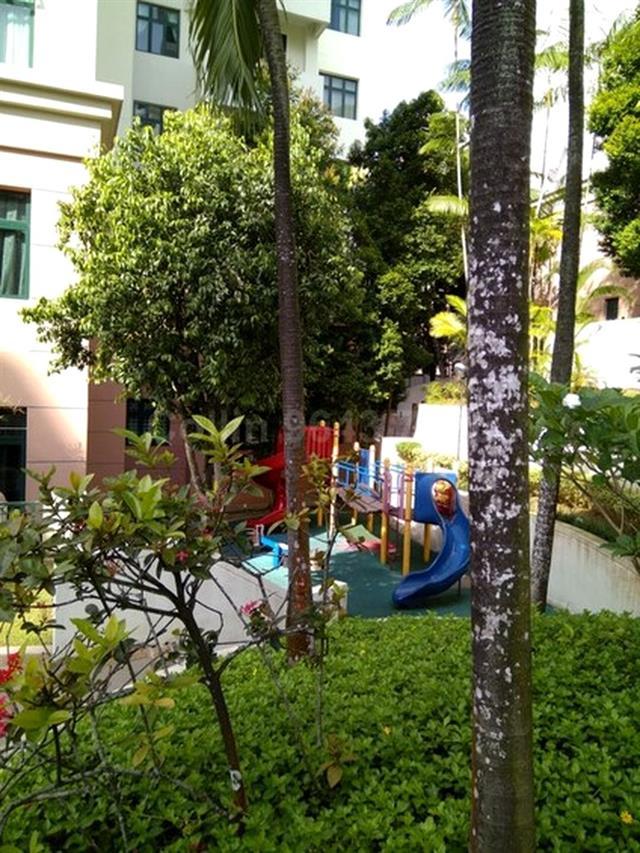 Hillview Green Condominium For Rent, $4,800, 3 Bed 3 Bath 1,249 sqft $3.84 psf