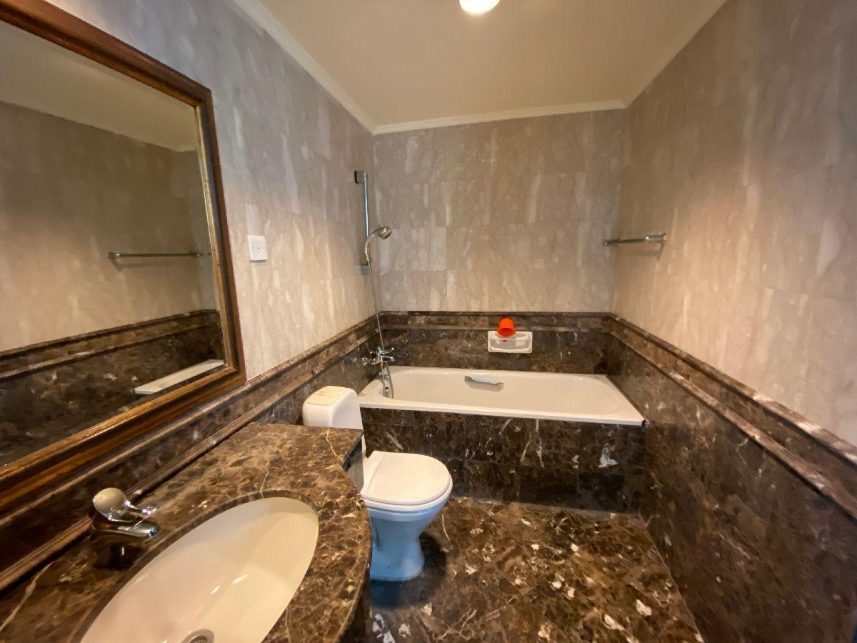 Parc Palais Condominium For Rent, $4,500, 3 Bed 2 Bath 1,206 sqft $3.73 psf