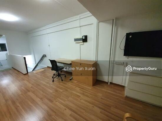 150 Silat Avenue HDB Apartment For Rent, $3,200, 2 Bed 2 Bath 721 sqft $4.44 psf