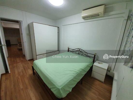 150 Silat Avenue HDB Apartment For Rent, $3,200, 2 Bed 2 Bath 721 sqft $4.44 psf