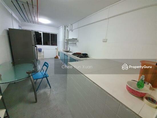 150 Silat Avenue HDB Apartment For Rent, $3,200, 2 Bed 2 Bath 721 sqft $4.44 psf