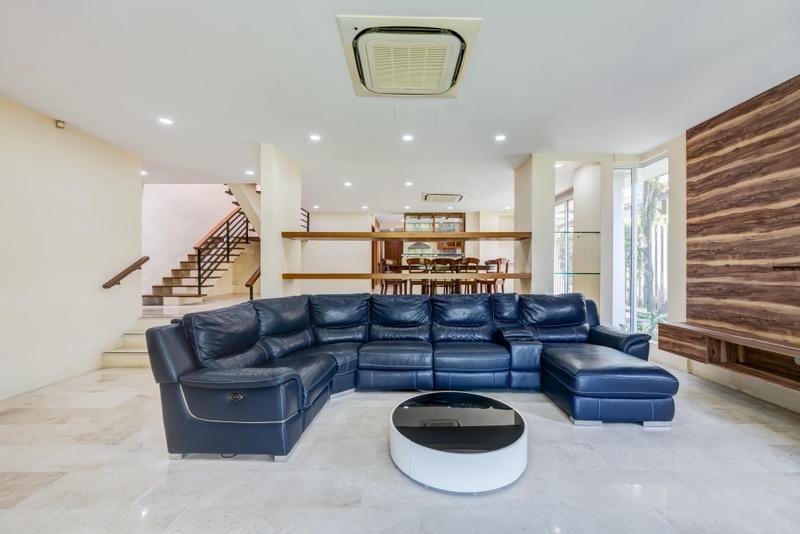 Prop-GPT: Semi-Detached: D28  Semi-D at Tuan Sing Park