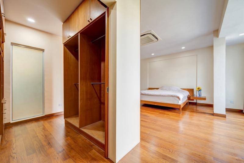 Semi-D at Tuan Sing Park Semi-Detached House For Rent, $8,800, 5 Bed 4 Bath 3,200 sqft $2.38 psf