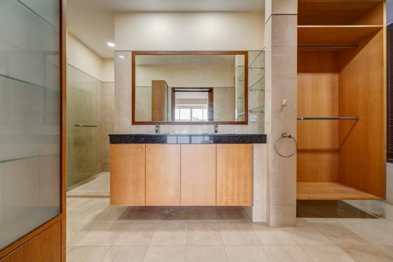 Semi-D at Tuan Sing Park Semi-Detached House For Rent, $8,800, 5 Bed 4 Bath 3,200 sqft $2.38 psf