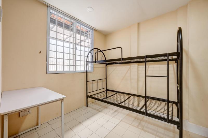 Semi-D at Tuan Sing Park Semi-Detached House For Rent, $8,800, 5 Bed 4 Bath 3,200 sqft $2.38 psf