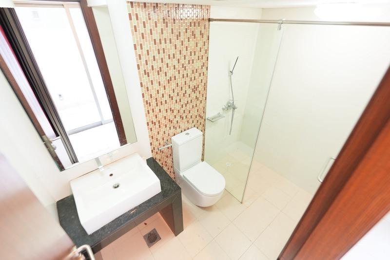 Cluster House for Rent, Dunsfold 18 Cluster House For Rent, $11,500, 5 Bed 6 Bath 4,437 sqft $2.59 psf, SGD 11,500 | Freehold